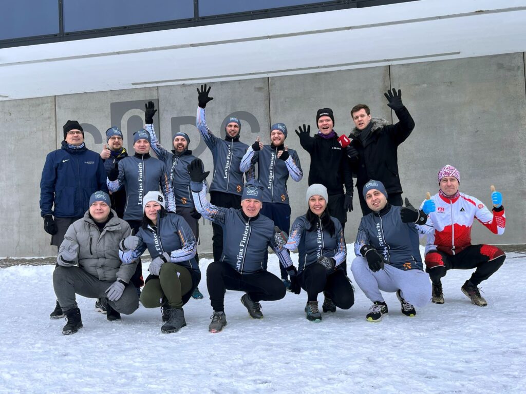 DJ Toms Gŗeviņš joined by Latvijas Finieris team of runners participating in charity marathon Give Five! (Dod pieci!)